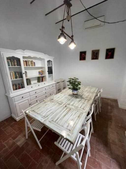 Casa Palacio Del Siglo XVIII En Centro Sevilla Buitenkant foto